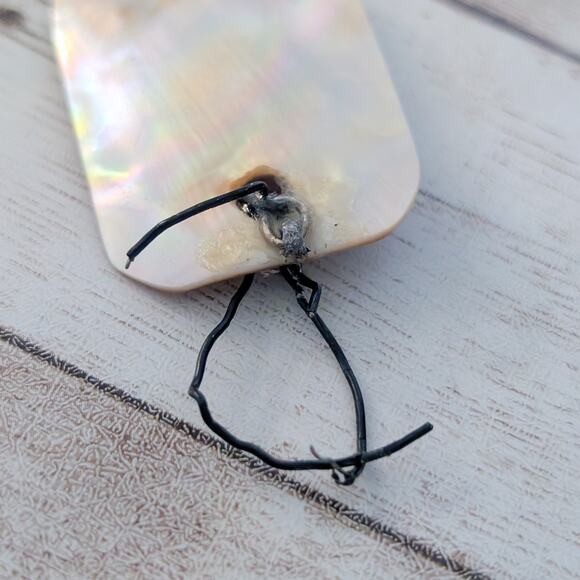 Vintage Pendant - Pearl? Shell? - Repair Needed To Bail - Picture 11 of 12